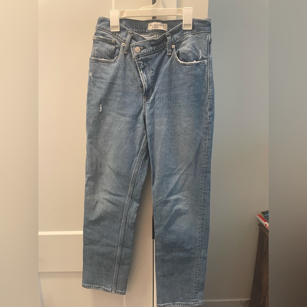 Abercrombie 90s Straight Ultra High Rise Jeans Cross Waist 27 Short